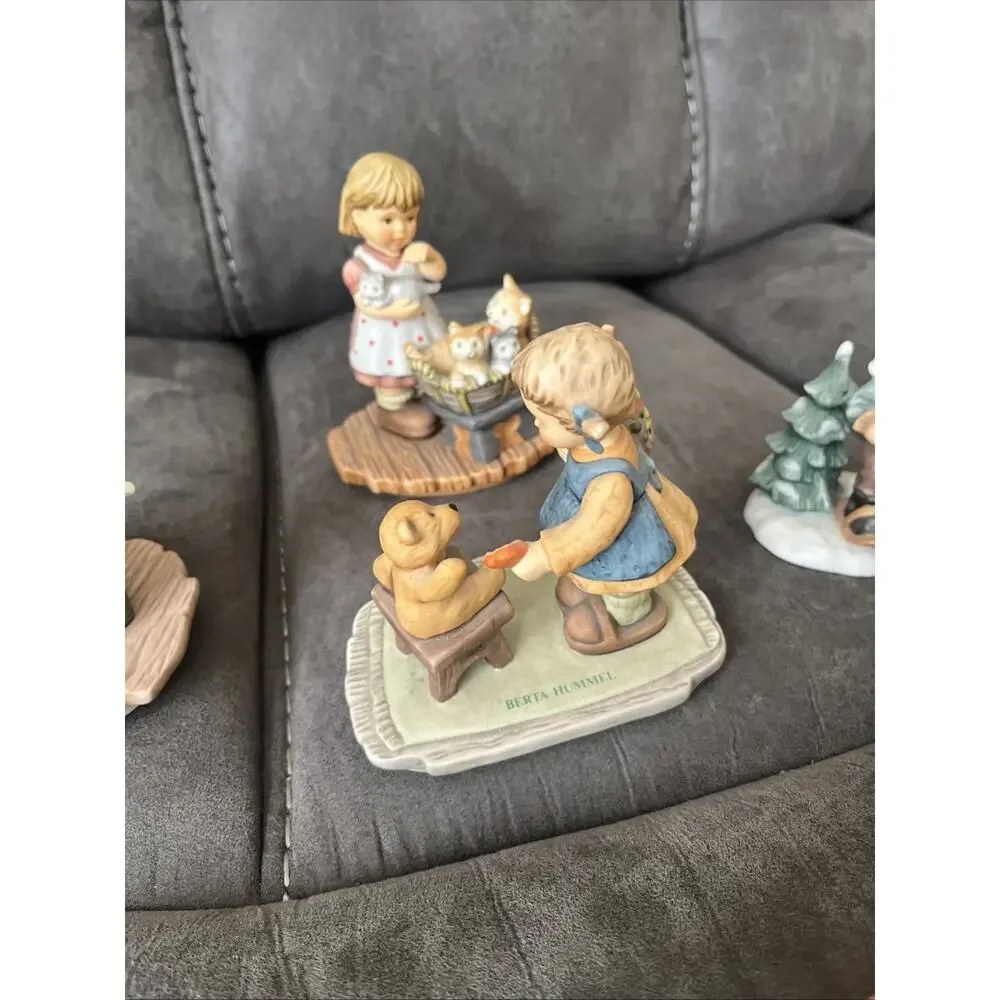 Lot Of 11 Berta Hummel Goebel 2003 Figurine Cat Snowman Swing Children. Perfect!